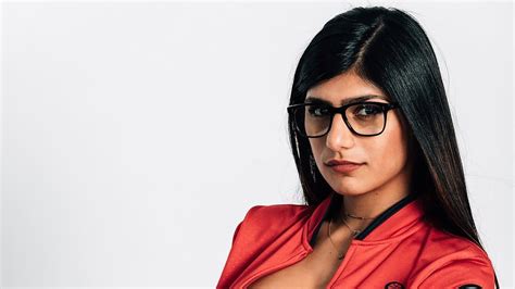 mia khalifa desnuda gif|mia khalifa desnuda Search